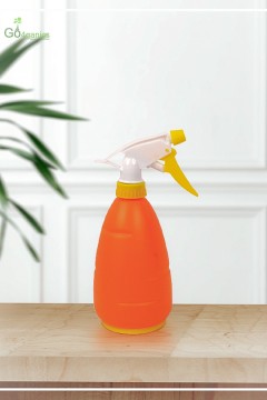 SPRAY BOTTLE